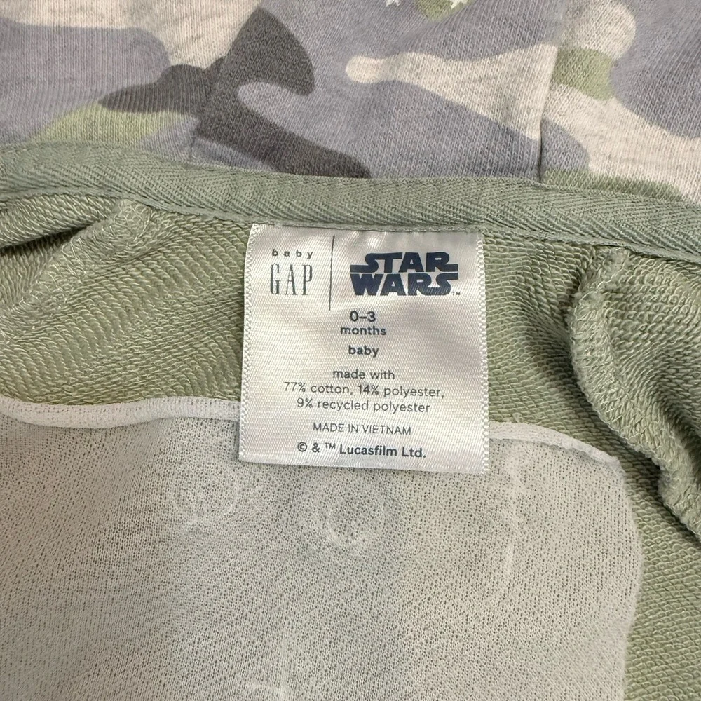 Baby Gap Star Wars baby Yoda zip‎ up sweatshirt 0-3 months